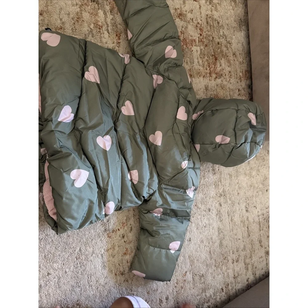 Gap baby girls cold control puffer jacket pink hearts #babygirlsjacket 12-18 Mo
